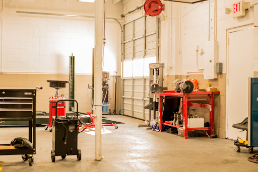 Auto Repair Shop «Franklin Automotive - Service and Repair», reviews and photos, 307 5th Ave N, Franklin, TN 37064, USA