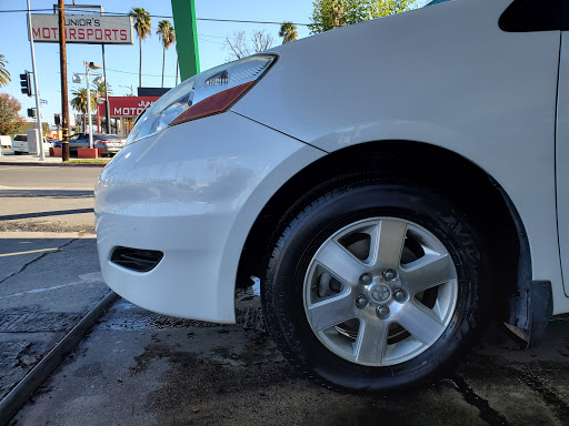 Car Wash «Canoga Park Hand Car Wash», reviews and photos, 21004 Sherman Way, Canoga Park, CA 91303, USA