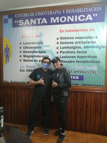 Centro de Fisioterapia y Rehabilitación Santa Mónica. - Riobamba