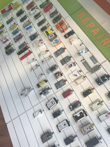 Electronics Repair Shop «Dr Smart Phones Addison», reviews and photos, 4287 Belt Line Rd, Addison, TX 75001, USA