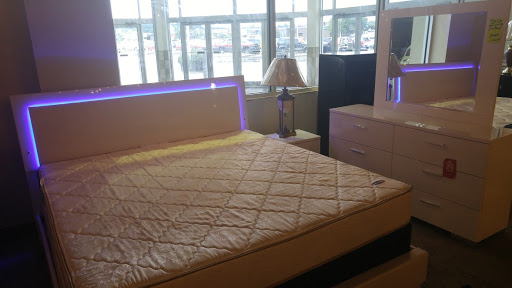 Mattress Store «HOOSIER OVERSTOCK MATTRESS & FURNITURE», reviews and photos, 10202 E Washington St, Indianapolis, IN 46229, USA