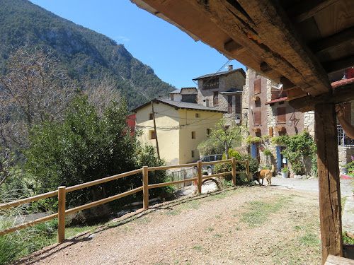 Cq. Ca la Parra Pirineos à Bellpui