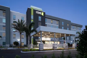 Home2 Suites by Hilton Orlando Airport image
