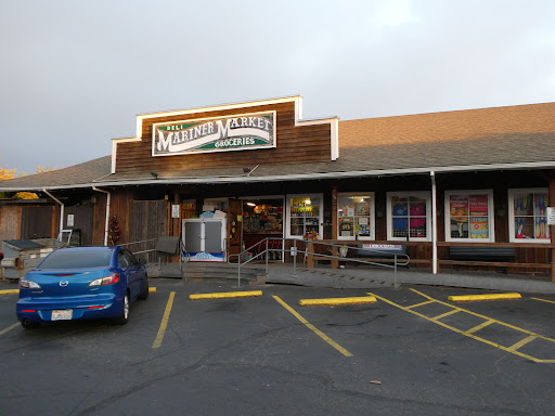 Grocery Store «Mariner Market», reviews and photos, 139 N Hemlock St, Cannon Beach, OR 97110, USA