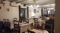 Atmosphère du Restaurant français Hostellerie d'Oc à Noailhac - n°1