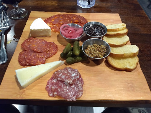 Bar «Craft 60 Ale House», reviews and photos, 13361 Warwick Blvd, Newport News, VA 23602, USA