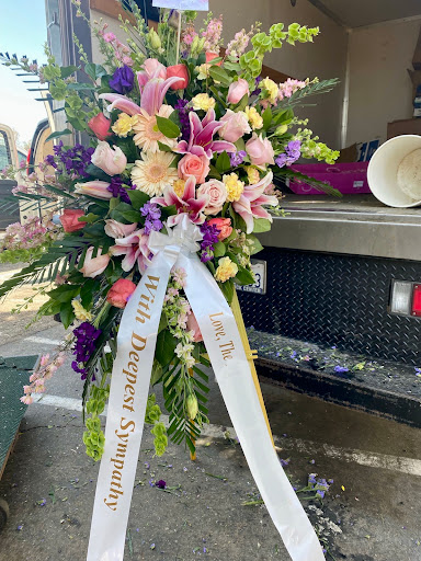 Florist «Ron & Alicia Robinson Florist», reviews and photos, 3323 Workman Mill Rd Suite B, Whittier, CA 90601, USA