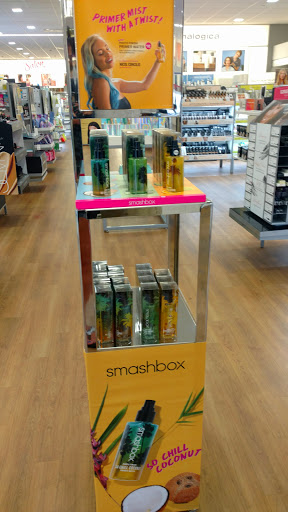 Hair Salon «Ulta Beauty», reviews and photos, 2654 E. Colonial Dr., Orlando, FL 32803, USA