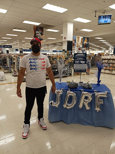 Department Store «Marshalls», reviews and photos, 769 Iyannough Rd, Hyannis, MA 02601, USA