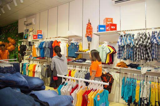 Stores to buy children's clothing Hanoi