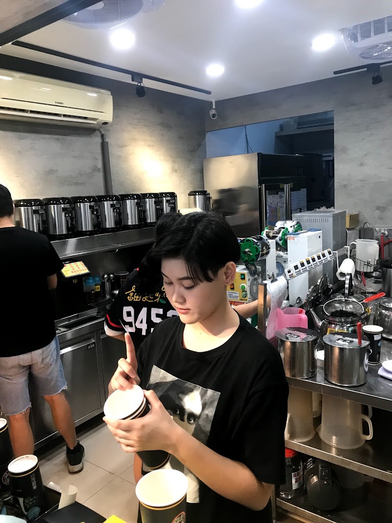 錨起來喝(台北晴光店) 的照片