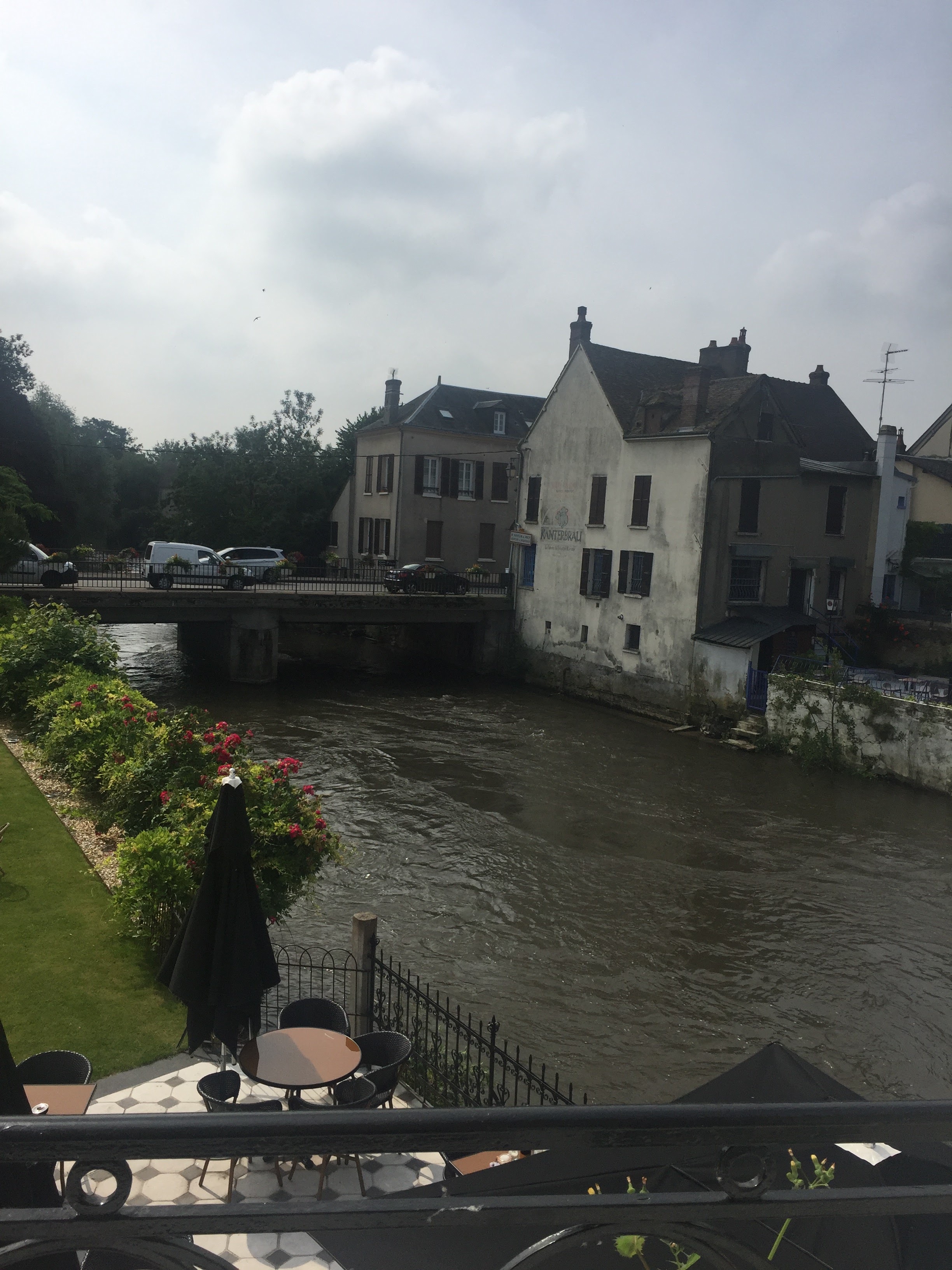 Photo n° 1 de l'avis de Eric.e fait le 17/06/2018 à 05:10