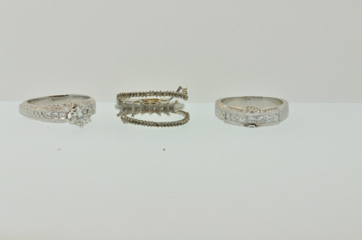 Jewelry Store «Bradshaws Jewelers», reviews and photos, 4355 Montgomery Hwy #2, Dothan, AL 36303, USA