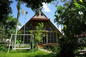 SukSanti Co-Living and Vacation Home image
