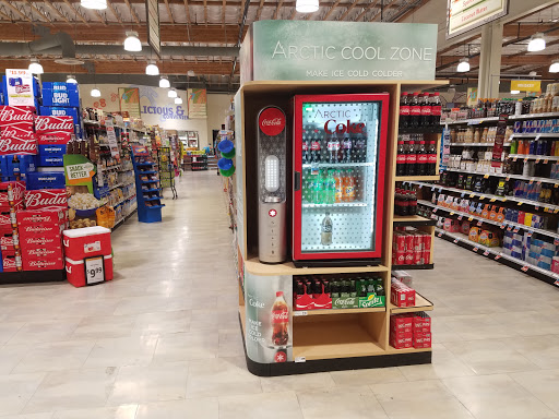 Supermarket «Save Mart Supermarkets», reviews and photos, 1449 E F St, Oakdale, CA 95361, USA