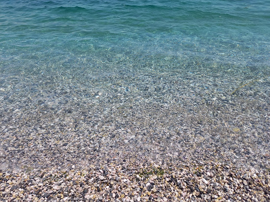Kryoneri beach