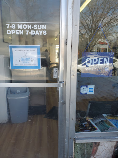 Dry Cleaner «Klean-Rite Cleaners & Coin-Op», reviews and photos, 2604 E 12th Ave, Denver, CO 80206, USA