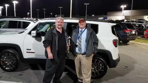 Dodge Dealer «East Tennessee Dodge Chrysler Jeep», reviews and photos, 2774 N Main St, Crossville, TN 38555, USA