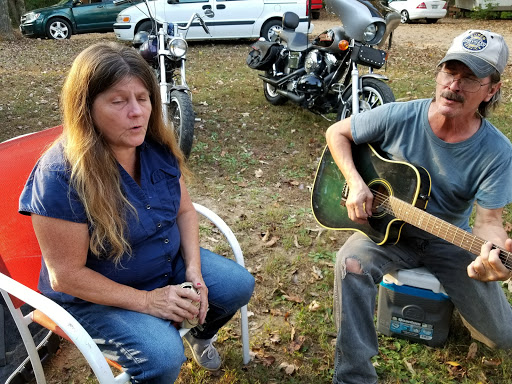 Cabin Rental Agency «Dixieland Cabins», reviews and photos, 1613 Donelson Pkwy, Dover, TN 37058, USA