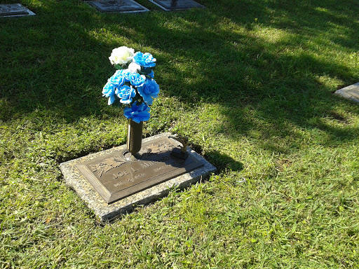 Memorial Park «Sunset Memory Gardens», reviews and photos, 11005 US-301, Thonotosassa, FL 33592, USA