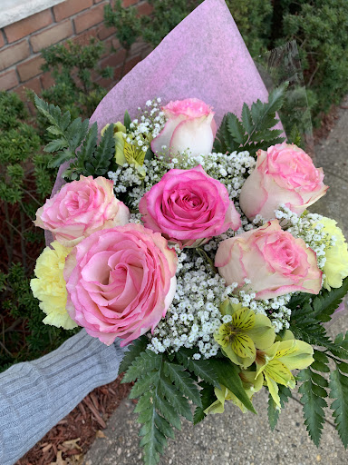 Florist «Westbury Florist Inc», reviews and photos, 53 Post Ave, Westbury, NY 11590, USA