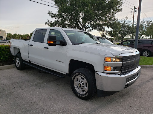 Car Dealer «Volvo Cars of Fort Myers», reviews and photos, 2600 Colonial Blvd, Fort Myers, FL 33907, USA