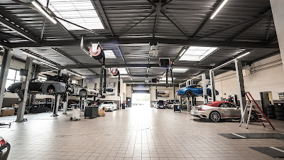 Centre Porsche Lyon Sud Groupe Sonauto à Saint-Priest