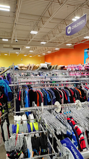 Thrift Store «Goodwill - Eagan», reviews and photos, 1247 Northwood Pkwy, Eagan, MN 55121, USA