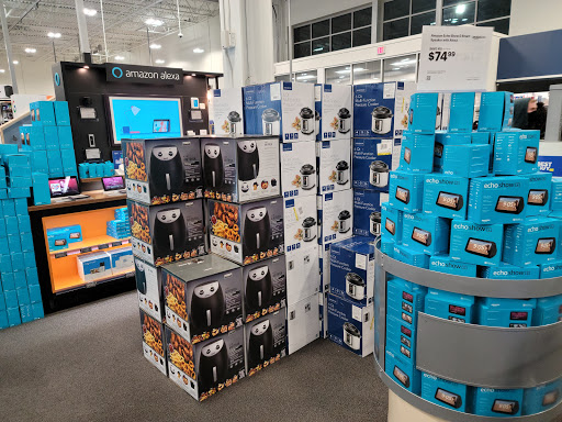 Electronics Store «Best Buy», reviews and photos, 2700 Fashion Center Blvd, Newark, DE 19702, USA