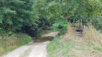 Uzan à Uzan
