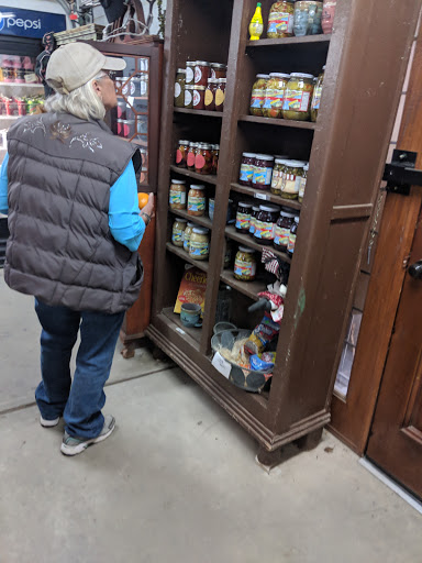 Florist «Sequoia Flowers Produce & More», reviews and photos, 20940 Ave 296, Exeter, CA 93221, USA