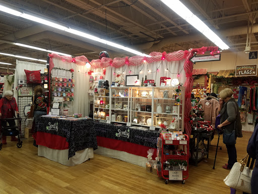 Sugar Plum Arts, Crafts, Antiques & Collectibles