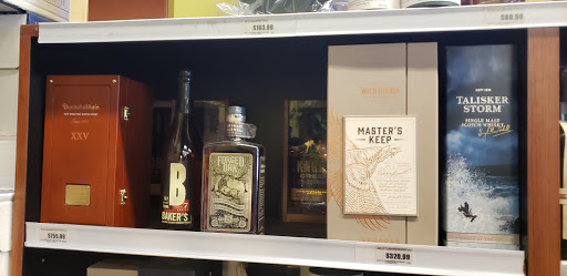 Liquor Store «Sunnys Wine & Liquor», reviews and photos, 350 S Spring Garden Ave H, DeLand, FL 32720, USA