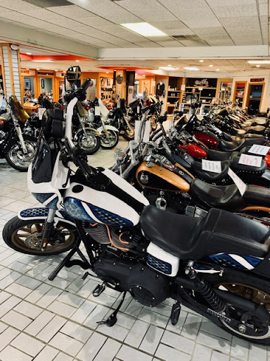 Motorcycle Dealer «Buckeye City Motorsports», reviews and photos, 4106 E Main St, Columbus, OH 43213, USA