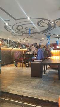 Atmosphère du Restaurant Dernier Bar avant la Fin du Monde à Paris - n°12