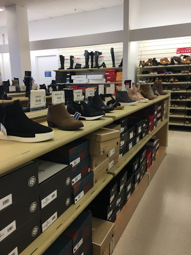 Department Store «Marshalls», reviews and photos, 5720 Lakewood Towne Center Blvd SW, Lakewood, WA 98499, USA