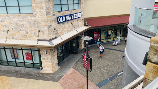 Shopping Mall «Clarksburg Premium Outlets», reviews and photos, 22705 Clarksburg Rd, Clarksburg, MD 20871, USA