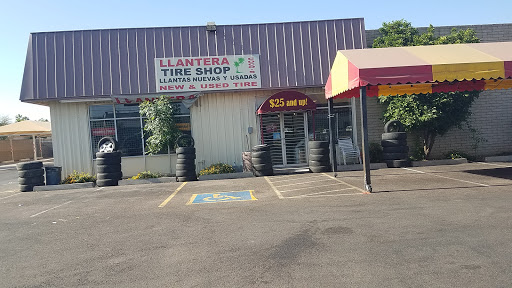 Cocos Tire Shop