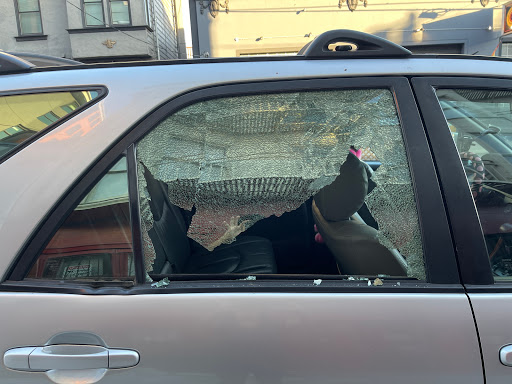 Auto Glass Shop «In & Out Auto Glass», reviews and photos, 221 Bayshore Blvd, San Francisco, CA 94124, USA