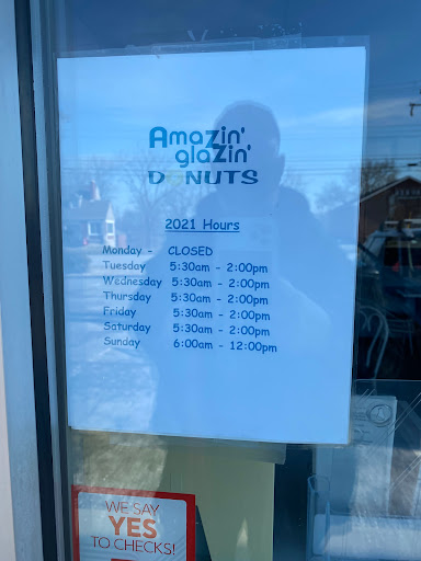 Donut Shop «Amazin Glazin Donuts», reviews and photos, 515 N Mulberry St, Elizabethtown, KY 42701, USA