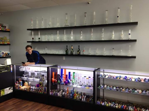 Tobacco Shop «Sessions Smoke Shop», reviews and photos, 6101 Johnson St, Hollywood, FL 33024, USA