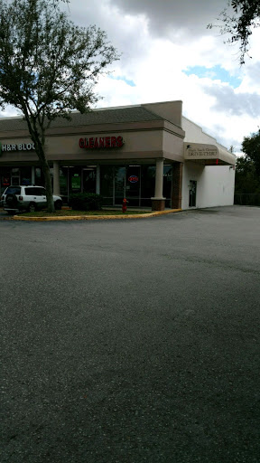 Dry Cleaner «Majik Touch Cleaner», reviews and photos, 2621 Thonotosassa Rd, Plant City, FL 33563, USA