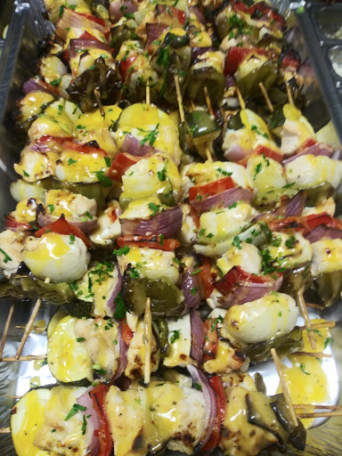 Caterer «Heaven on Earth Cafe and Catering», reviews and photos, 184 Taunton Ave, Seekonk, MA 02771, USA