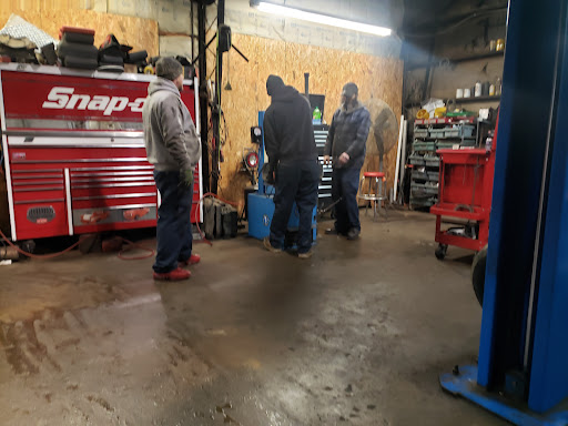 Auto Repair Shop «Adkins Auto Salvage», reviews and photos, 8404 Upper Miamisburg Rd, Miamisburg, OH 45342, USA