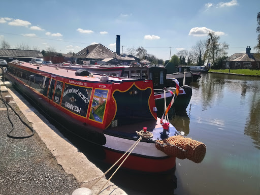 Boat Tours by Stoke-on-Trent