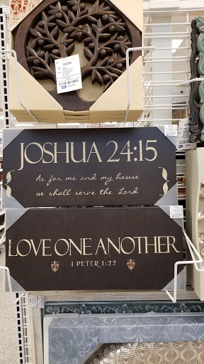 Clothing Store «Ross Dress for Less», reviews and photos, 201 University Oaks Blvd, Round Rock, TX 78664, USA