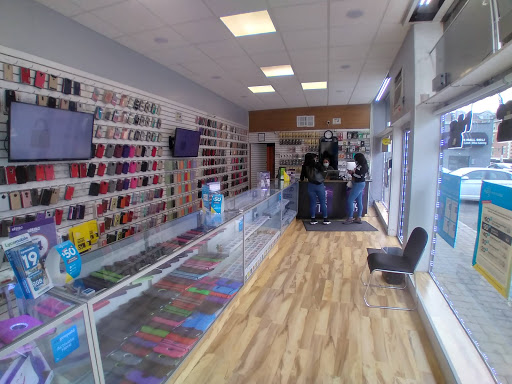 Cell Phone Store «Cellular Touch Wireless», reviews and photos, 4 W Palisade Ave, Englewood, NJ 07631, USA