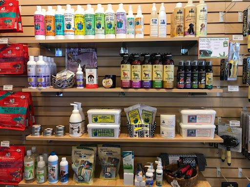 Pet Supply Store «Natural Pawz - Vintage Park», reviews and photos, 142 Vintage Park Blvd, Houston, TX 77070, USA