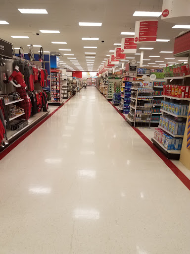 Department Store «Target», reviews and photos, 17605 S Halsted St, Homewood, IL 60430, USA