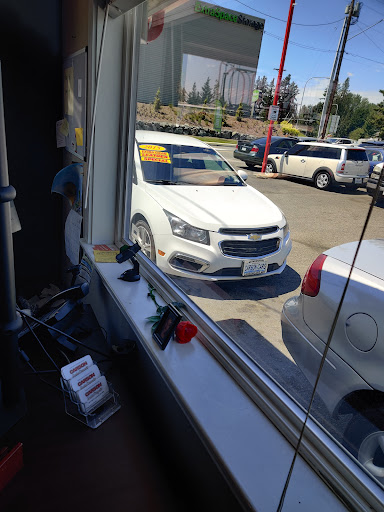 Used Car Dealer «Carson Cars», reviews and photos, 13806 WA-99, Lynnwood, WA 98087, USA